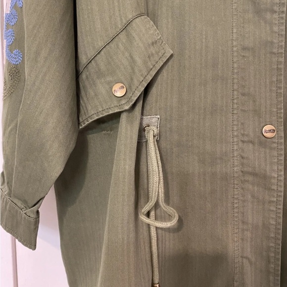 NWT NANETTE LEPORE OLIVINE FREE EMBROIDERED ARMY ANORAK JACKET MEDIUM PEOPLE - Picture 4 of 10